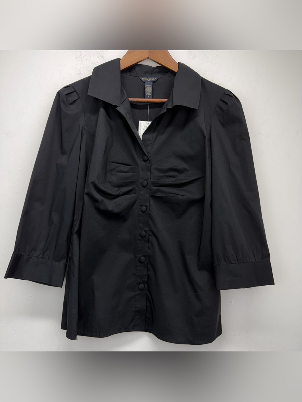 Banana Republic size Medium Women’s Black Ruched Button Up 3/4 Sleeve Blouse NWT